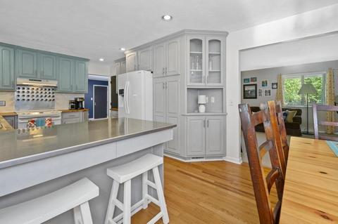 619 Vincennes Ct, Cincinnati, OH 45231 photo 9