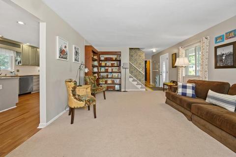 619 Vincennes Ct, Cincinnati, OH 45231 photo 6