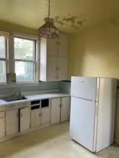 4033 Cherry St, Cincinnati, OH 45223 photo 6