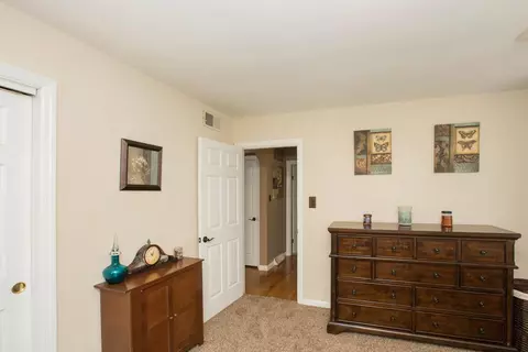 505 Harrison Ln, Cincinnati, OH 45244 photo 13