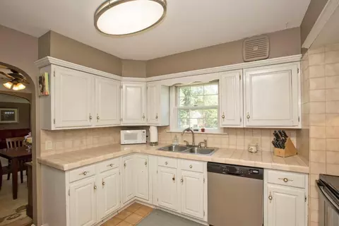 505 Harrison Ln, Cincinnati, OH 45244 photo 21