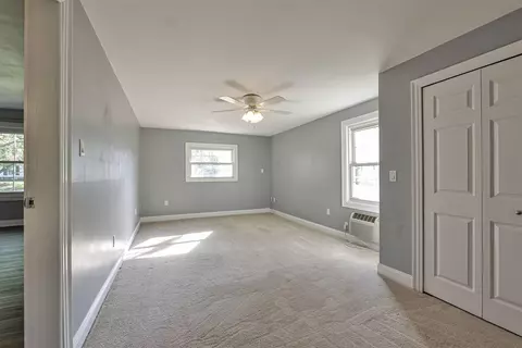 9739 Crestbrook Dr, Cincinnati, OH 45231 photo 7
