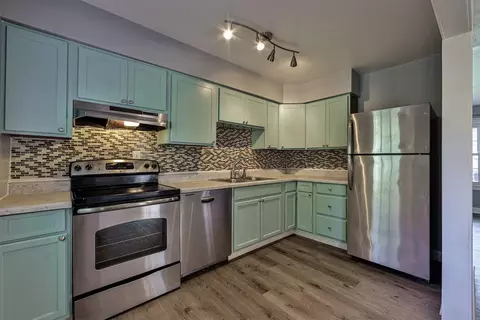 9739 Crestbrook Dr, Cincinnati, OH 45231 photo 14