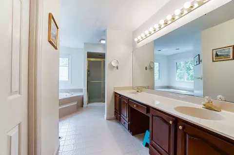 832 Eaglesknoll Ct, Cincinnati, OH 45255 photo 26
