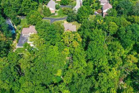 10901 Allenhurst Blvd, Blue Ash, OH 45241 photo 48