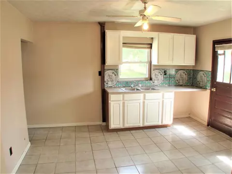 608 Main St, Georgetown, OH 45121 photo 5