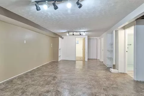 1000 Redbird Dr, Cincinnati, OH 45231 photo 21