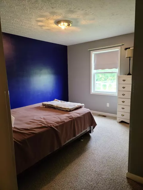 9869 Wolfe Rd, New Vienna, OH 45159 photo 13