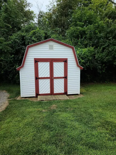 9869 Wolfe Rd, New Vienna, OH 45159 photo 26