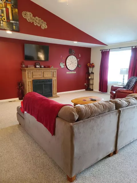 9869 Wolfe Rd, New Vienna, OH 45159 photo 6