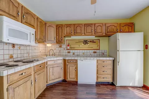 9472 Beech Dr, Cincinnati, OH 45231 photo 17