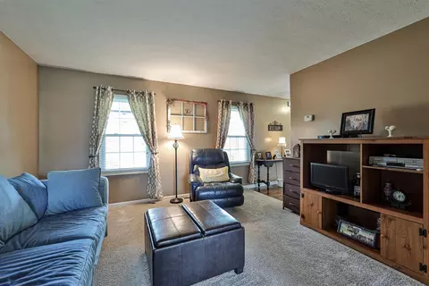6422 Stapleton Ct, Hamilton, OH 45011 photo 5