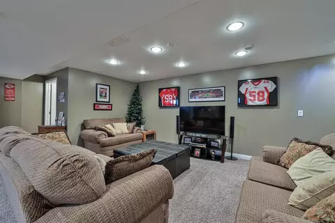 6422 Stapleton Ct, Hamilton, OH 45011 photo 24