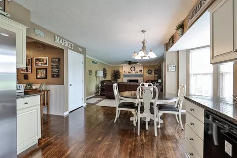 6422 Stapleton Ct, Hamilton, OH 45011 photo 13