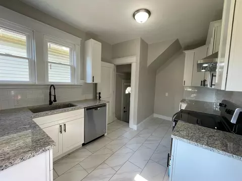 4502 Plainville Rd, Cincinnati, OH 45227 photo 4
