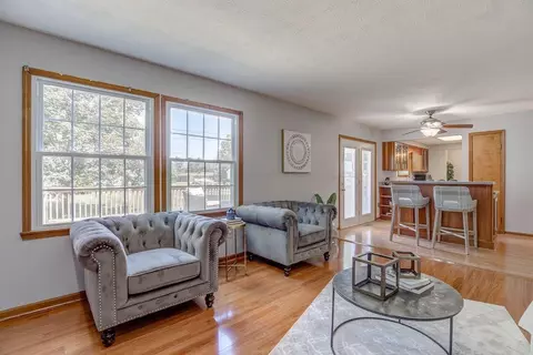 9072 Fields Dr, Mason, OH 45040 photo 3