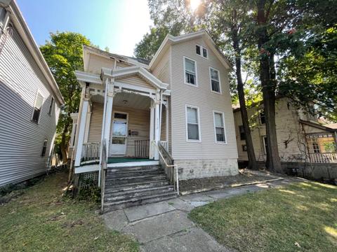 3112 Durrell Ave, Cincinnati, OH 45207 photo 2
