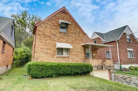 6126 Hammel Ave, Golf Manor, OH 45237 photo 2