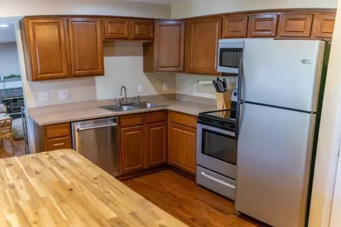 691 Converse Dr, Forest Park, OH 45240 photo 4