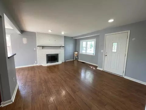 558 State Rd, Cleves, OH 45002 photo 3