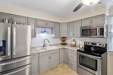 1082 Anderson Ferry Rd, Cincinnati, OH 45238 photo 11