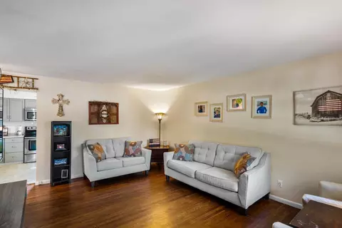 1082 Anderson Ferry Rd, Cincinnati, OH 45238 photo 6