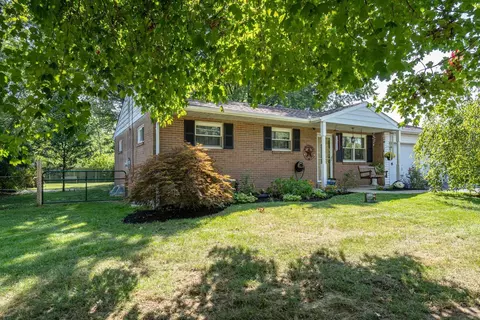 1082 Anderson Ferry Rd, Cincinnati, OH 45238 photo 3