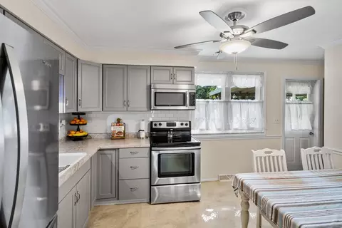 1082 Anderson Ferry Rd, Cincinnati, OH 45238 photo 10