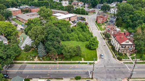 5725 Roe St, Cincinnati, OH 45227 photo 9