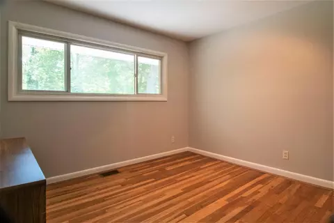 1723 Flora Ave, Cincinnati, OH 45231 photo 9