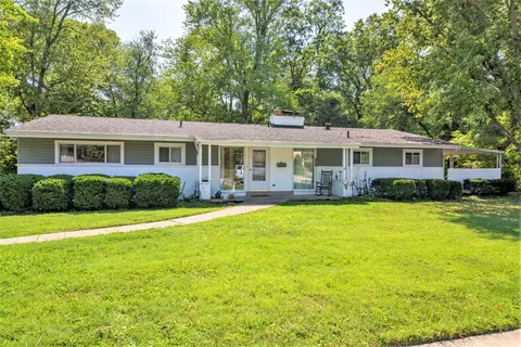 1723 Flora Ave, Cincinnati, OH 45231 photo 1