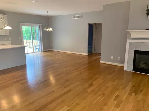 4230 Silver Streak Dr, Cincinnati, OH 45245 photo 6