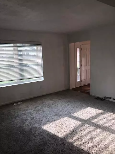 2033 Crest Rd, Forest Park, OH 45240 photo 13