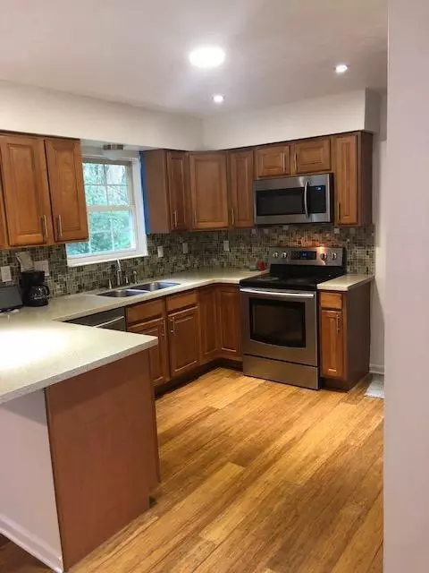 2033 Crest Rd, Forest Park, OH 45240 photo 5