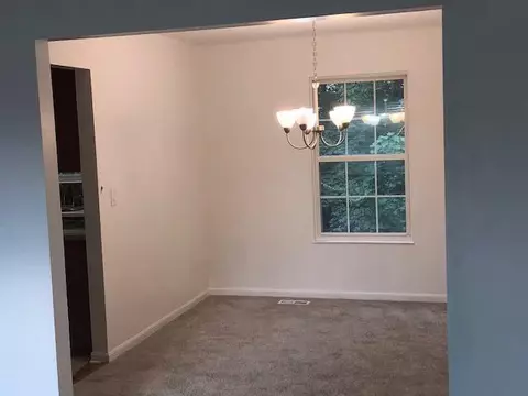 2033 Crest Rd, Forest Park, OH 45240 photo 9