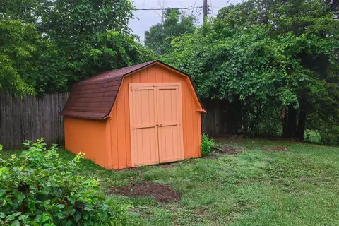 8846 Desoto Dr, Cincinnati, OH 45231 photo 26