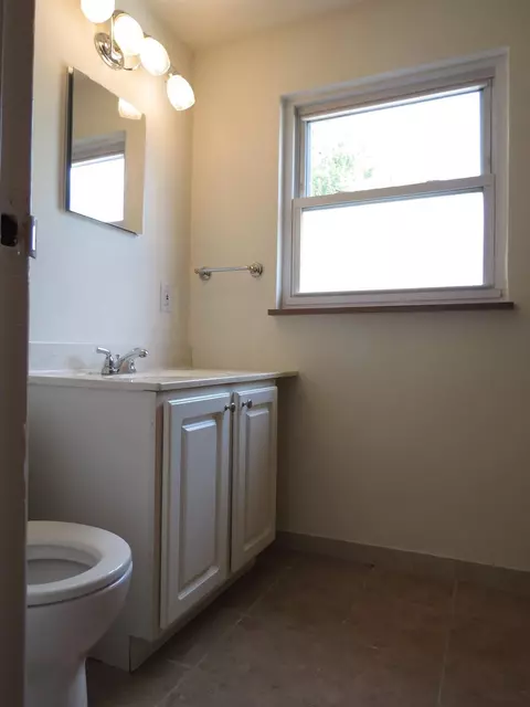 6201 Stella Ave, Cincinnati, OH 45224 photo 13