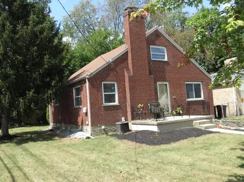 6201 Stella Ave, Cincinnati, OH 45224 photo 2