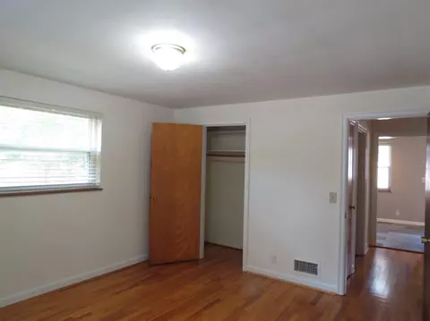 6201 Stella Ave, Cincinnati, OH 45224 photo 9