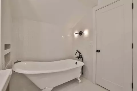 1310 Broadway St, Cincinnati, OH 45202 photo 17