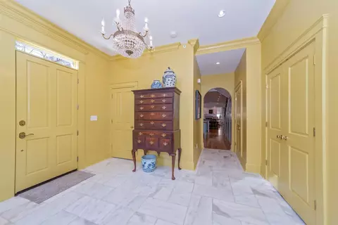 1119 Fuller St, Cincinnati, OH 45202 photo 3