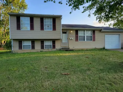 1885 Lincrest Dr, Forest Park, OH 45240 photo 1