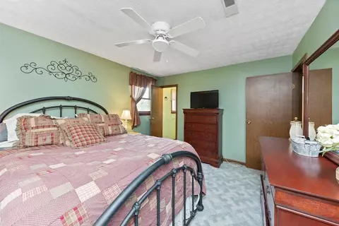 2240 Dean Rd, Bethel, OH 45106 photo 24