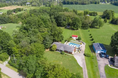 2240 Dean Rd, Bethel, OH 45106 photo 8