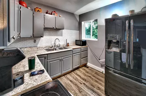 3899 Mark Ct, Cincinnati, OH 45255 photo 9