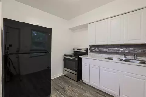 8061 Daly Rd, Cincinnati, OH 45224 photo 9