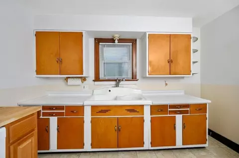 4565 Fehr Rd, Cincinnati, OH 45238 photo 8