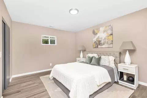 4735 Chickering Ave, Cincinnati, OH 45232 photo 13