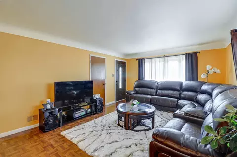 5756 Timrick Ct, Cincinnati, OH 45238 photo 7