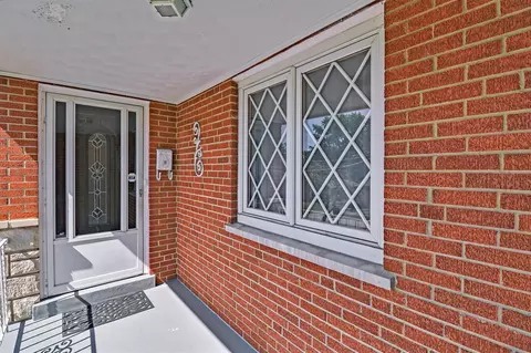 5756 Timrick Ct, Cincinnati, OH 45238 photo 4